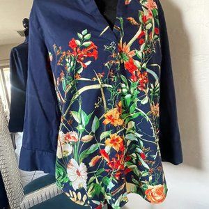 New York & Company Multi-color Floral Button Down Long Sleeve Shirt